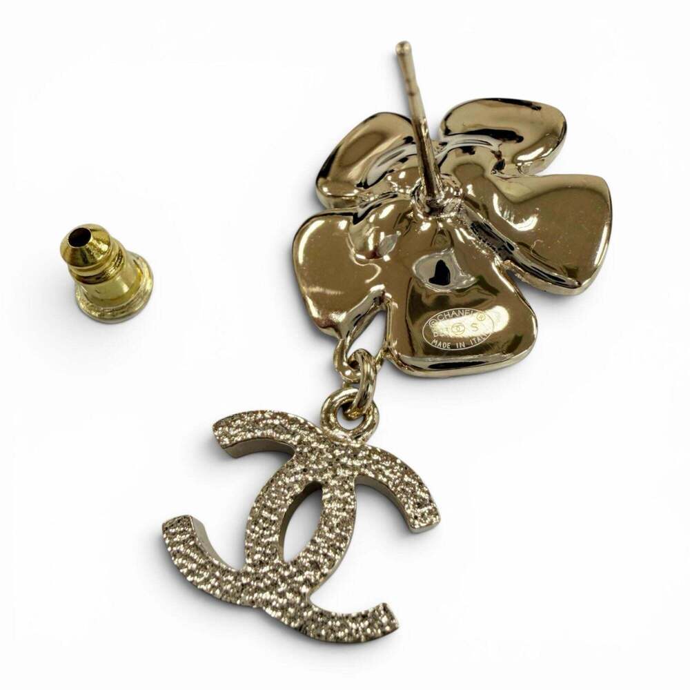 CHANEL Authentic Gold Pearl Logo Earrings - Picture 6 of 7